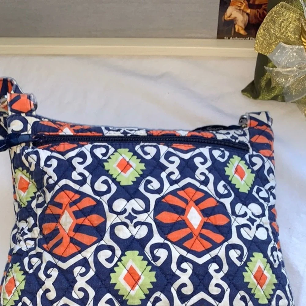 ⚠️ Faint Stains Wear Fray Vera Bradley Cro…